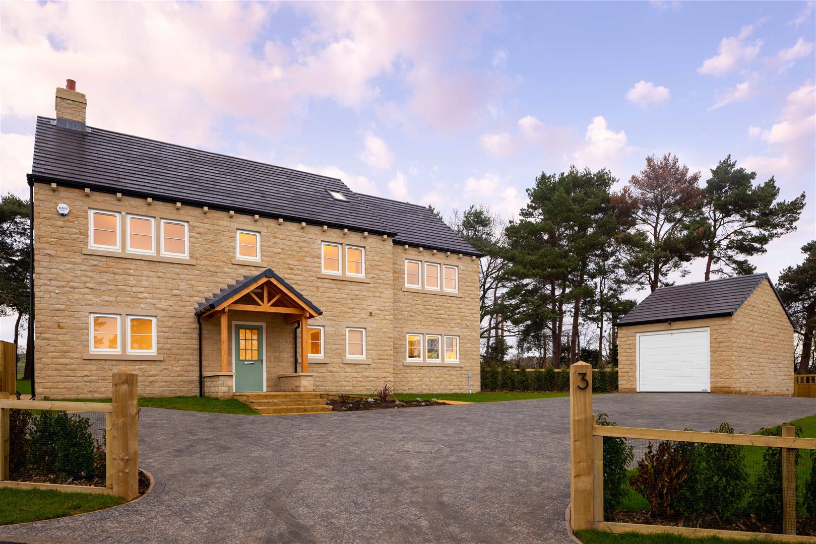 Wharfedale Gardens, Harewood, LS17 Monroe Estate Agents